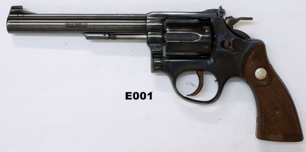 077A-E001-.22lr Taurus 6 Revolver