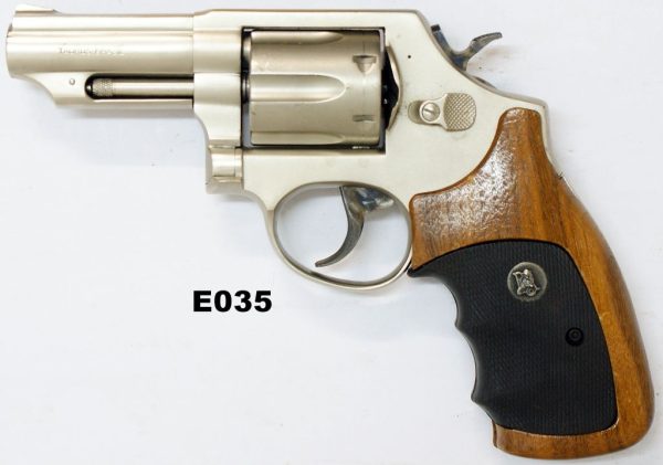 077A-E035-.357mag Taurus Stainless 3 Revolver