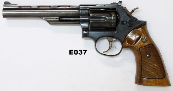 077A-E037-.357mag Llama Comanche 111 6 Revolver