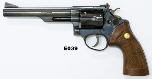 077A-E039-.357mag Taurus 6 Revolver