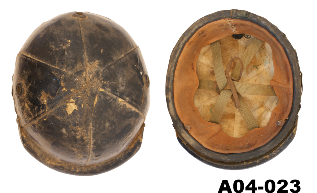 A04-023    Canadian Tankers Helmet