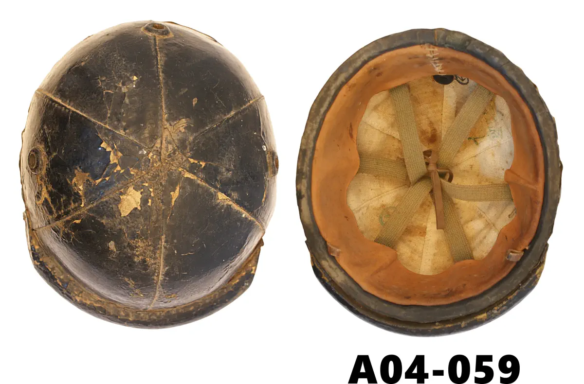 102-A04-059 Canadian Tankers Helmet
