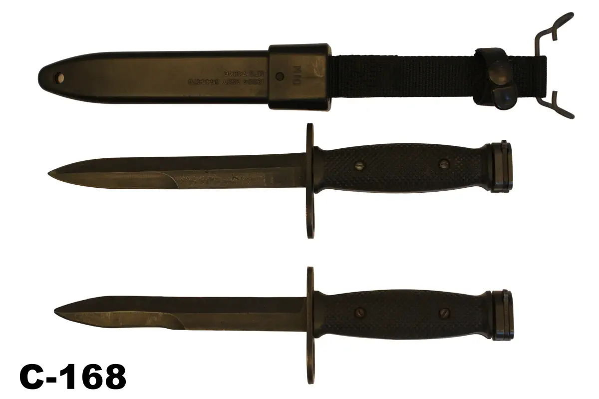 104-C-168 US M7 Bayonet Vietnam Issue x 2 (One without Scabbard)